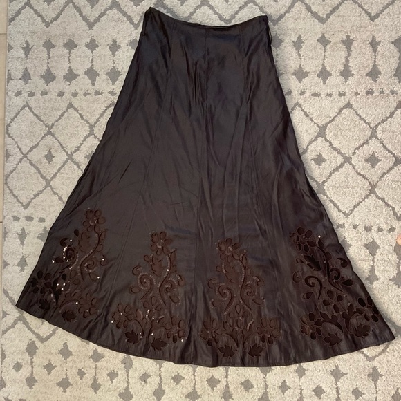 Sophia Collection Elegant Skirts - Picture 2 of 9